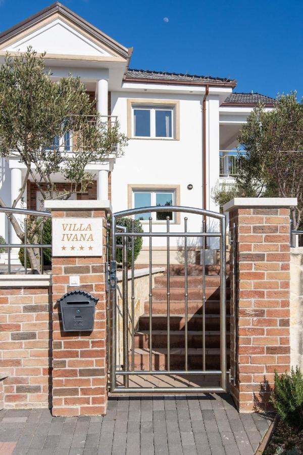 Luxury Villa Ivana Marina Exterior photo